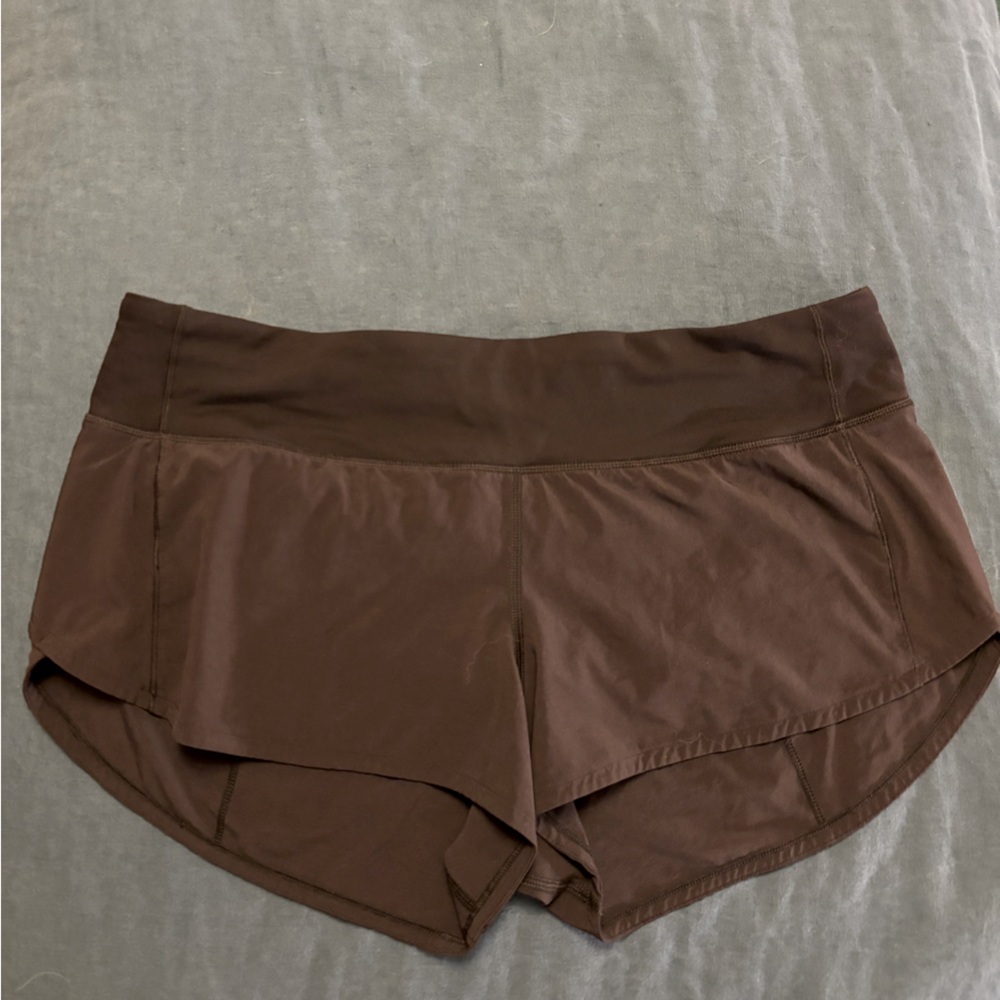 Booty booty running shorts